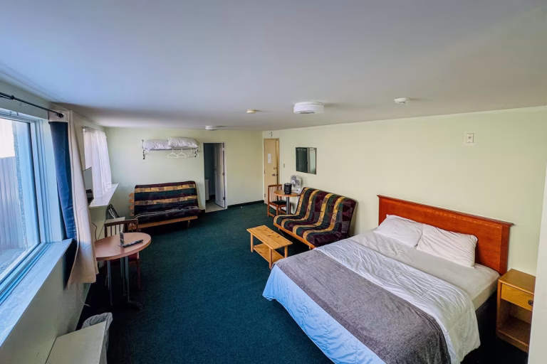 Family Suite, Queen and Double Beds